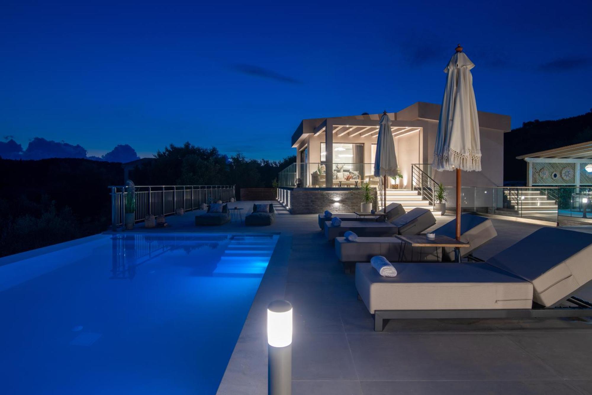 De Hierro Exclusive - Magical Hospitality In A With Pool And Breathtaking Views By Mana Gers Villa